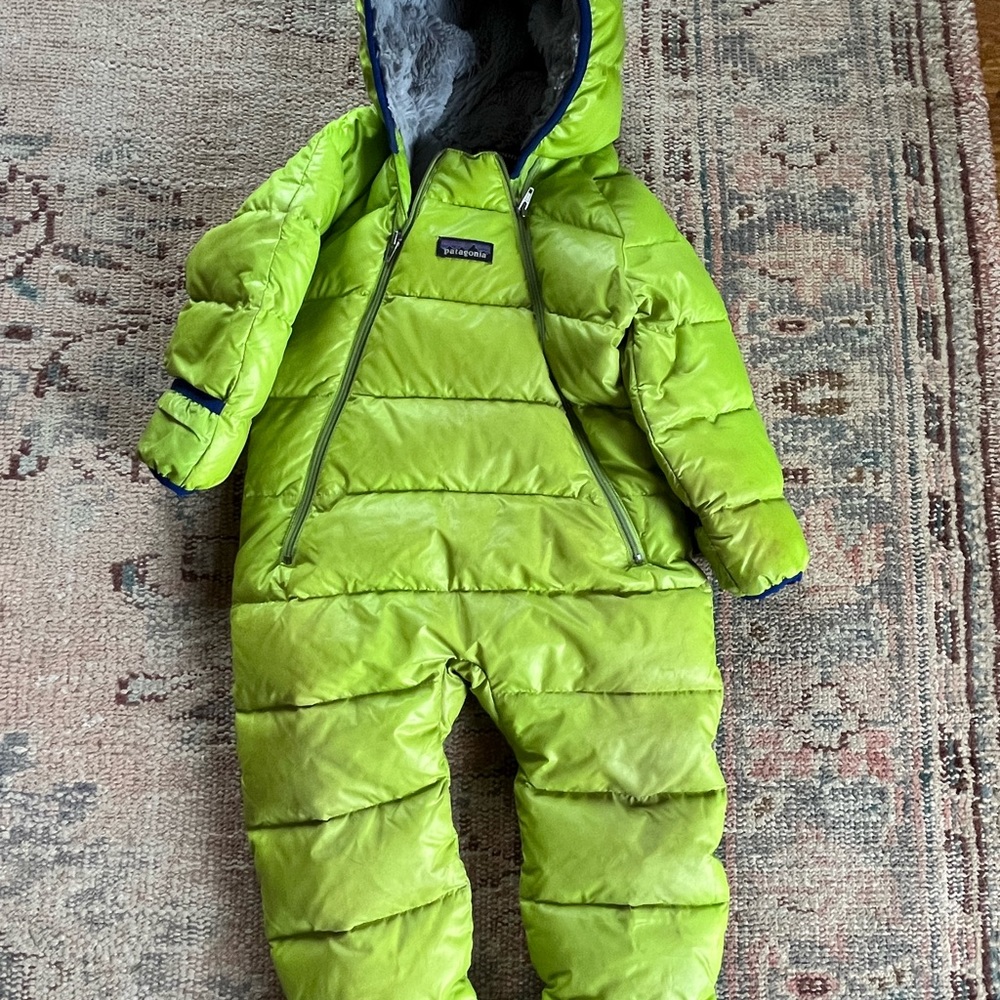 Patagonia Infant Hi-Loft Down Sweater Bunting